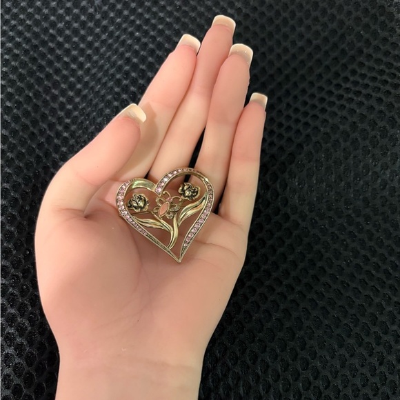 Vintage Heart Floral Brooch with Pink Rhinestones & Butterfly Accent - Picture 3 of 8